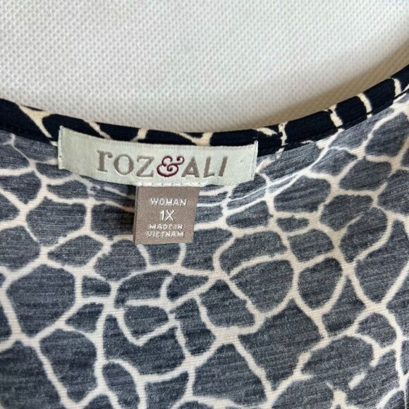 Roz & Ali Scoop Neck Draped Mixed Print Tank Top Plus Size 1X - Picture 5 of 8